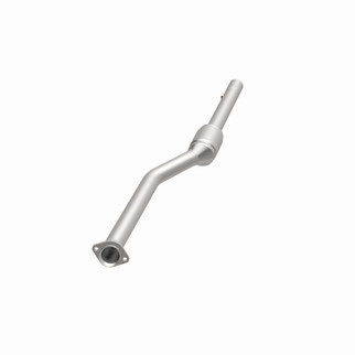 MagnaFlow Direct Fit Catalytic Converter 99-00 BMW 540i 4.4L PS Rear
