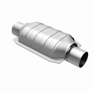 MagnaFlow Universal Catalytic Converter 2.25 W/Dual O2 Boss