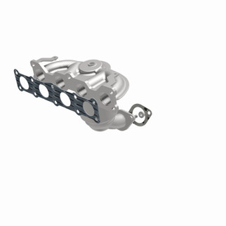 MagnaFlow Direct Fit Catalytic Converter 11-13 Kia Sorento 2.4L Manifold
