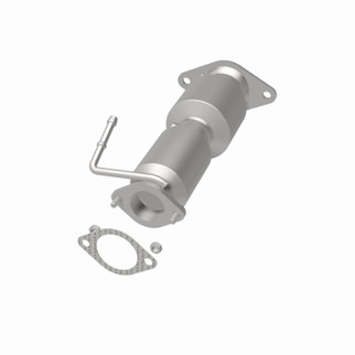 MagnaFlow Direct Fit Catalytic Converter 13-15 Hyundai Veloster 1.6L Underbody