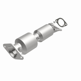 MagnaFlow Direct Fit Catalytic Converter 13-15 Hyundai Veloster 1.6L Underbody