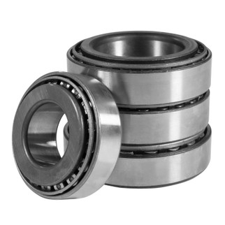 Yukon Gear 9.5in GM 4.11 Rear Ring & Pinion Install Kit Axle Bearings and Seals