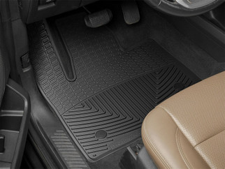 WeatherTech 2018+ Lincoln Navigator / Navigator L Front Rubber Mats - Black