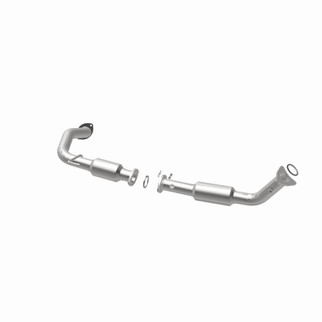 MagnaFlow 08-17 Toyota Sequoia 5.7L CARB Compliant Direct-Fit Catalytic Converter