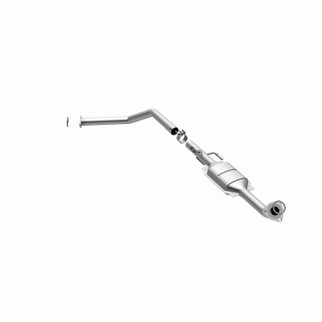 MagnaFlow Direct Fit Catalytic Converter 01-04 Toyota Sequoia 4.7L D/S