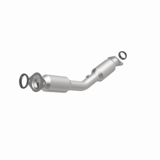 MagnaFlow Direct Fit Catalytic Converter California Grade CARB Compliant 09-12 Nissan Sentra L4 2.0L