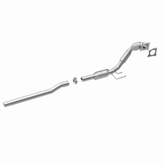 MagnaFlow Direct Fit Catalytic Converter 2012 Volkswagen Golf R 2.0L Turbocharged