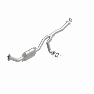 MagnaFlow Direct Fit Catalytic Converter 07-09 Ranger 3.0 Passenger Side OEM
