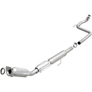 MagnaFlow Direct Fit Catalytic Converter OEM 2008-2012 Scion L4 1.8L Underbody