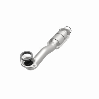 MagnaFlow Direct Fit Catalytic Converter 10-11 Honda CR-V 2.4L