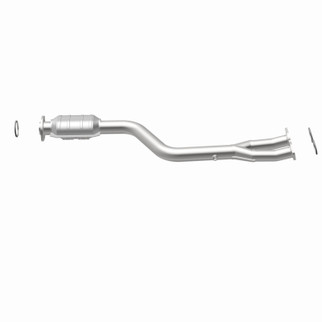 MagnaFlow Direct Fit Catalytic Converter 00-05 Lexus GS300 3.0L