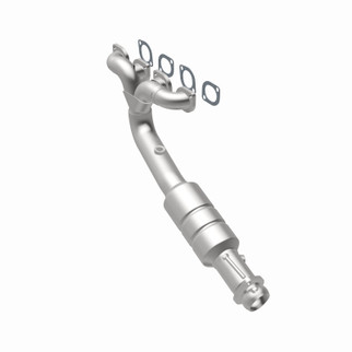 MagnaFlow Direct Fit Catalytic Converter 02-03 BMW 745i 4.4L D/S