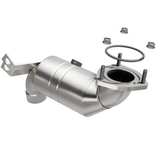 MagnaFlow Direct Fit Catalytic Converter 02-03 Jaguar X-Type Rear