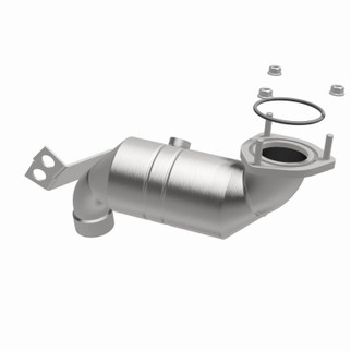 MagnaFlow Direct Fit Catalytic Converter 02-03 Jaguar X-Type Rear