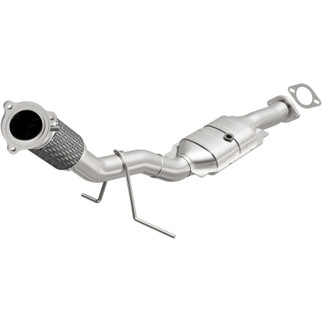 MagnaFlow Direct Fit Catalytic Converter 03-04 Volvo V70 2.5L
