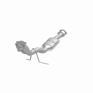 MagnaFlow Direct Fit Catalytic Converter 03-04 Volvo V70 2.5L