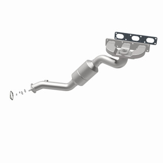 MagnaFlow Direct Fit Catalytic Converter 04-05 BMW 530i 3.0L Front