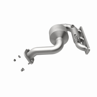 MagnaFlow Direct Fit Catalytic Converter 04-05 Ford Taurus 3.0L
