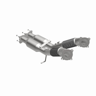 MagnaFlow Direct Fit Catalytic Converter 08-09 Volvo XC70 3.2L