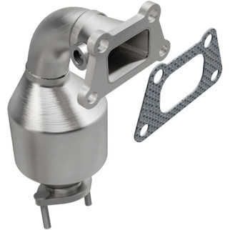 MagnaFlow Direct Fit Catalytic Converter 10-11 Equinox 3.0L Underbody
