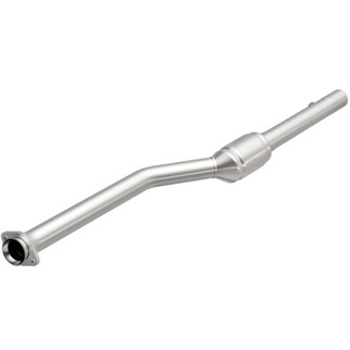 MagnaFlow Direct Fit Catalytic Converter 1999 BMW 540I 4.4L P/S