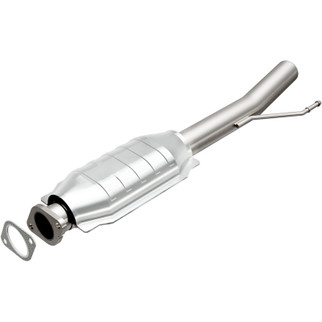 MagnaFlow Direct Fit Catalytic Converter 2005 Ford Escape 3.0L