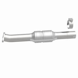 MagnaFlow Direct Fit Catalytic Converter 2010-2012 VENZA 2.7L Underbody