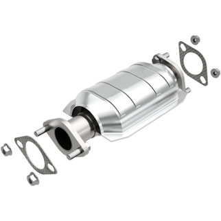 MagnaFlow Direct Fit Catalytic Converter 05-06 Kia Sportage 2.0L