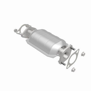 MagnaFlow Direct Fit Catalytic Converter 05-06 Kia Sportage 2.0L
