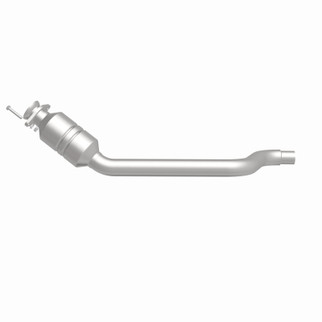 MagnaFlow Direct Fit Catalytic Converter 10-12 Jaguar XF 5.0L