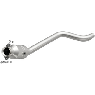 MagnaFlow Direct Fit Catalytic Converter 10-12 Jaguar XF 5.0L