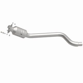 MagnaFlow Direct Fit Catalytic Converter 10-12 Jaguar XF 5.0L