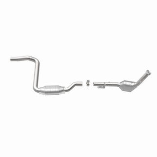 MagnaFlow Direct Fit Catalytic Converter 2003 ML350 3.7L Underbody