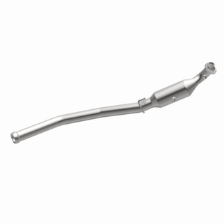 MagnaFlow Direct Fit Catalytic Converter 2007-2012 GL450 4.6 L Underbody