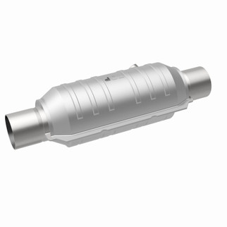 MagnaFlow Universal Catalytic Converter 2.25 OEM Angled O2