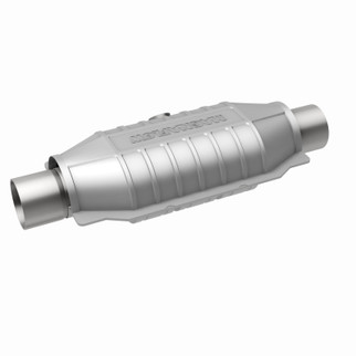MagnaFlow Universal Catalytic Converter 2.50 Mid O2 Rear