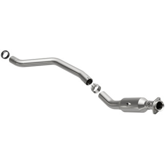 MagnaFlow Direct Fit Catalytic Converter 13-14 Mercedes-Benz GL450 V8 4.6 OEM Underbody