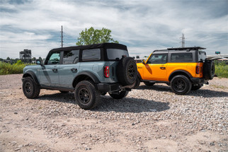 Corsa 21-25 Ford Bronco 2.3L 4-Door 2.75in Cat-Back Dual Rear Exhaust w/4in Straight-Cut Polish Tips
