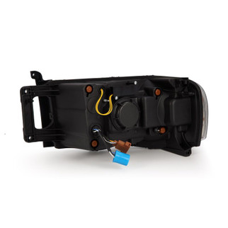 AlphaRex 02-05 Dodge Ram 1500 PRO-Series Projector Headlights Plank Style Black w/Seq Signal