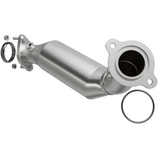 MagnaFlow Direct Fit Catalytic Converter 2009-2015 CTS V8 6.2 OEM Underbody