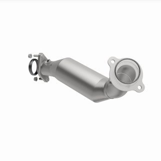 MagnaFlow Direct Fit Catalytic Converter 2009-2015 CTS V8 6.2 OEM Underbody
