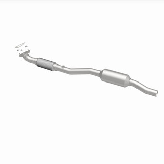 MagnaFlow Direct Fit Catalytic Converter 2008 Astra L4 1.8 OEM Underbody
