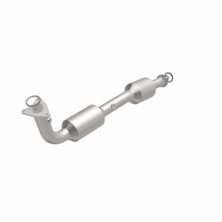 MagnaFlow Direct Fit Catalytic Converter 07-09 Toyota Tundra/Sequoia V8 4.7L