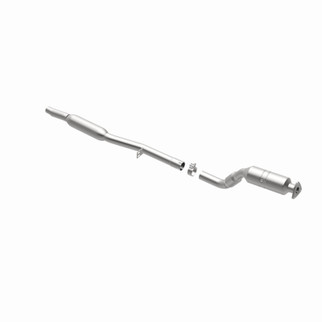 MagnaFlow Direct Fit Catalytic Converter 2005-2007 A6 QUATTRO 3.2L Underbody