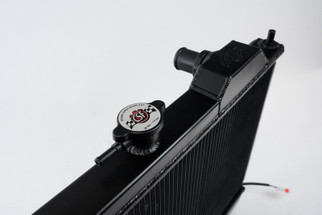 CSF 01-07 Mitsubishi Evo 7/8/9 Full-Slim Radiator w/12in Fan & Shroud/-16AN - Black