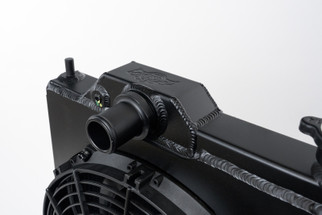 CSF 01-07 Mitsubishi Evo 7/8/9 Full-Slim Radiator w/12in Fan & Shroud/-16AN - Black