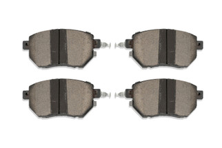 DBA 03-05 Infiniti FX35 (To 10/05) Street Series Front Brake Pads