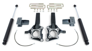 MaxTrac 15-18 Ford F-150 2WD 4.5in/2in MaxPro Spindle Lift Kit w/MaxTrac Shocks