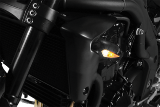Kuryakyn Rhombus Front Right White/Amber Satin Black