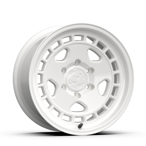 fifteen52 Turbomac HD Classic 17x8.5 / 5x127 BP / 0 ET / 71.5mm CB / 4.75in BS / Classic White Wheel